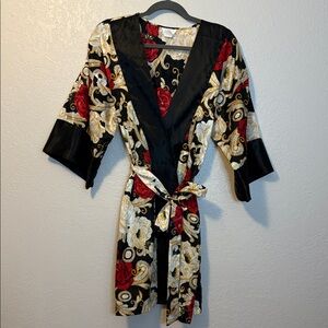 L.A. Intimates Black Gold and Rose Short Robe  Size M